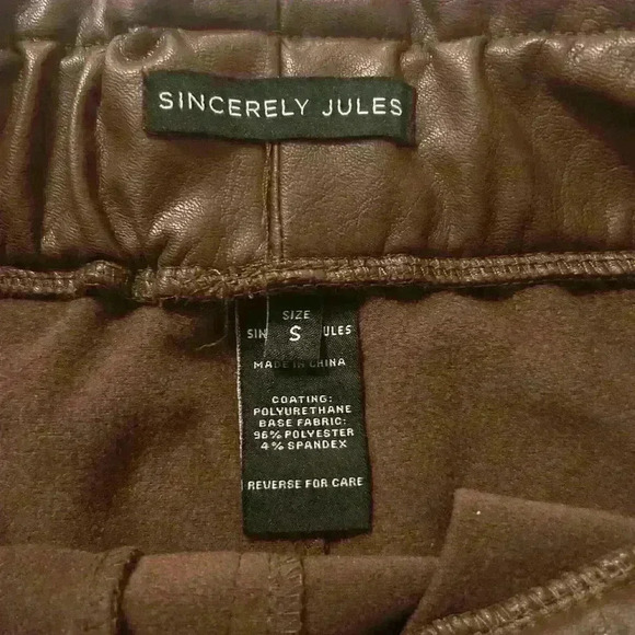 Sincerely Jules Brown Faux Leather Paper bag Cuffed Shorts Size Small - Picture 5 of 6